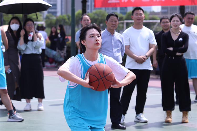 TUjp_1715137764966069086.jpg 定点投篮 (1).jpg