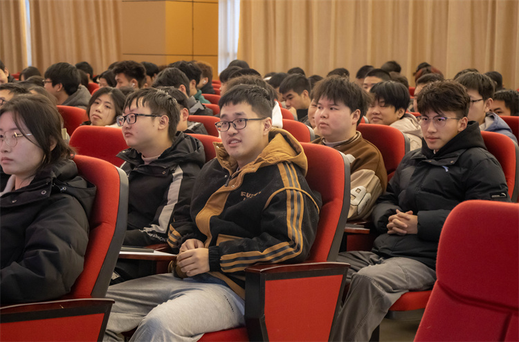 EaHu_1734428294333018482.jpg IMG_0495.jpg