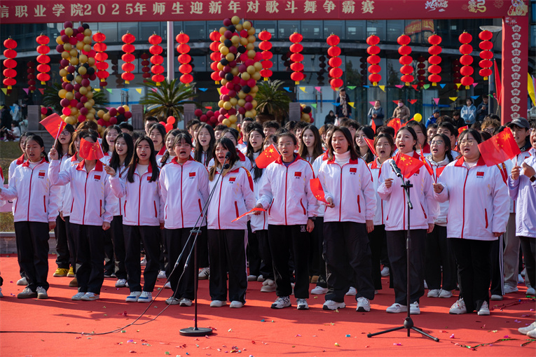 HiDE_1737202538328097203.jpg 12.jpg